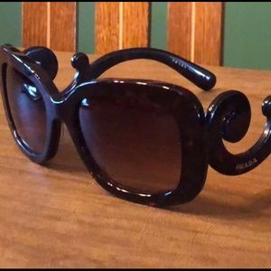 Pretty Prada — Pretty Price